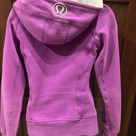 Lululemon purple scuba hoodie size 4 - Picture 3 of 5